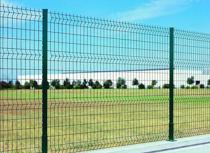 China Green PVC Coated Welded Wire Mesh Fencing 5.5mm Diameter 1m Width wholesale