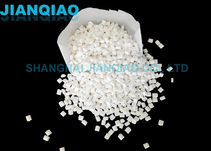 China Flame Retardant Modified PBT PC Granules Reinforced By 30% GF Applied To Auto Parts wholesale