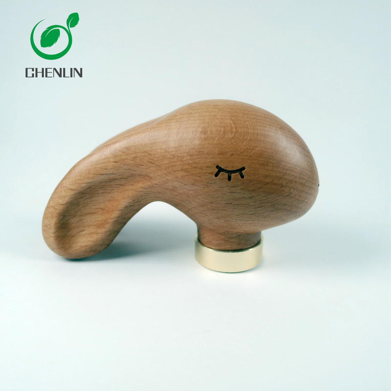 China Auto Open Umbrella Carved Wooden Handle Exquisite Workmanship wholesale