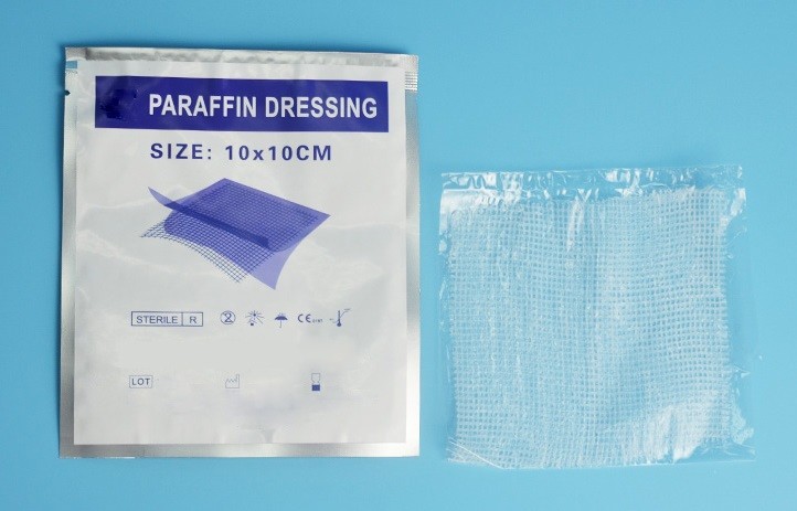 China Soft Sterile Paraffin Gauze Dressing , Surgery Wound Care Vaseline Gauze Pad wholesale