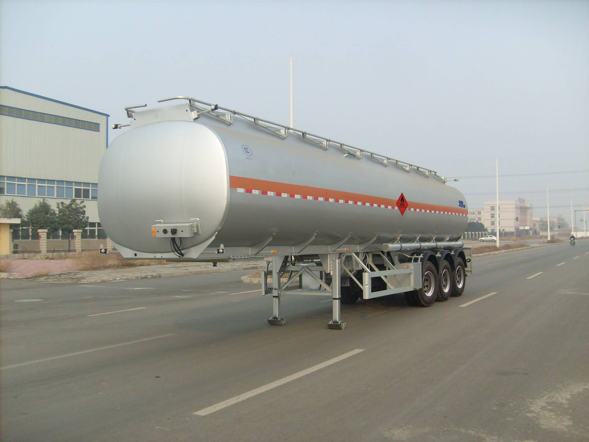 China 40000L with 3 axles Fuel or Diesel Liqulid Carbon Steel Tanker Semi-Trailer 	 9403GYY wholesale