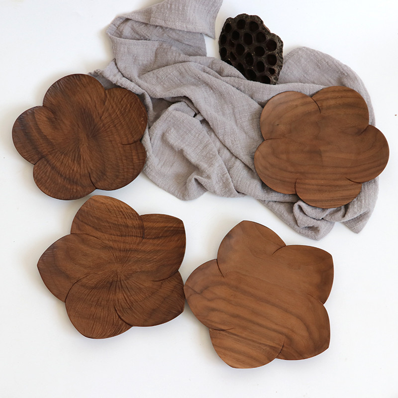 China Walnut Acacia Wooden Dinnerware Set Multifunctional Handmade Wooden Plate wholesale