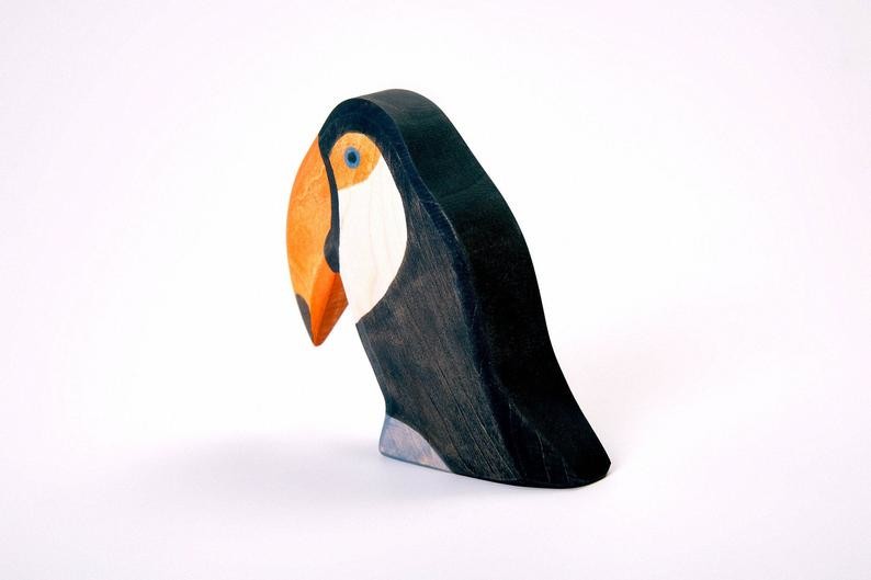 Buy cheap Crack Resistant Handmade Wooden Animals Wood Bird Figurine Art Statue from wholesalers