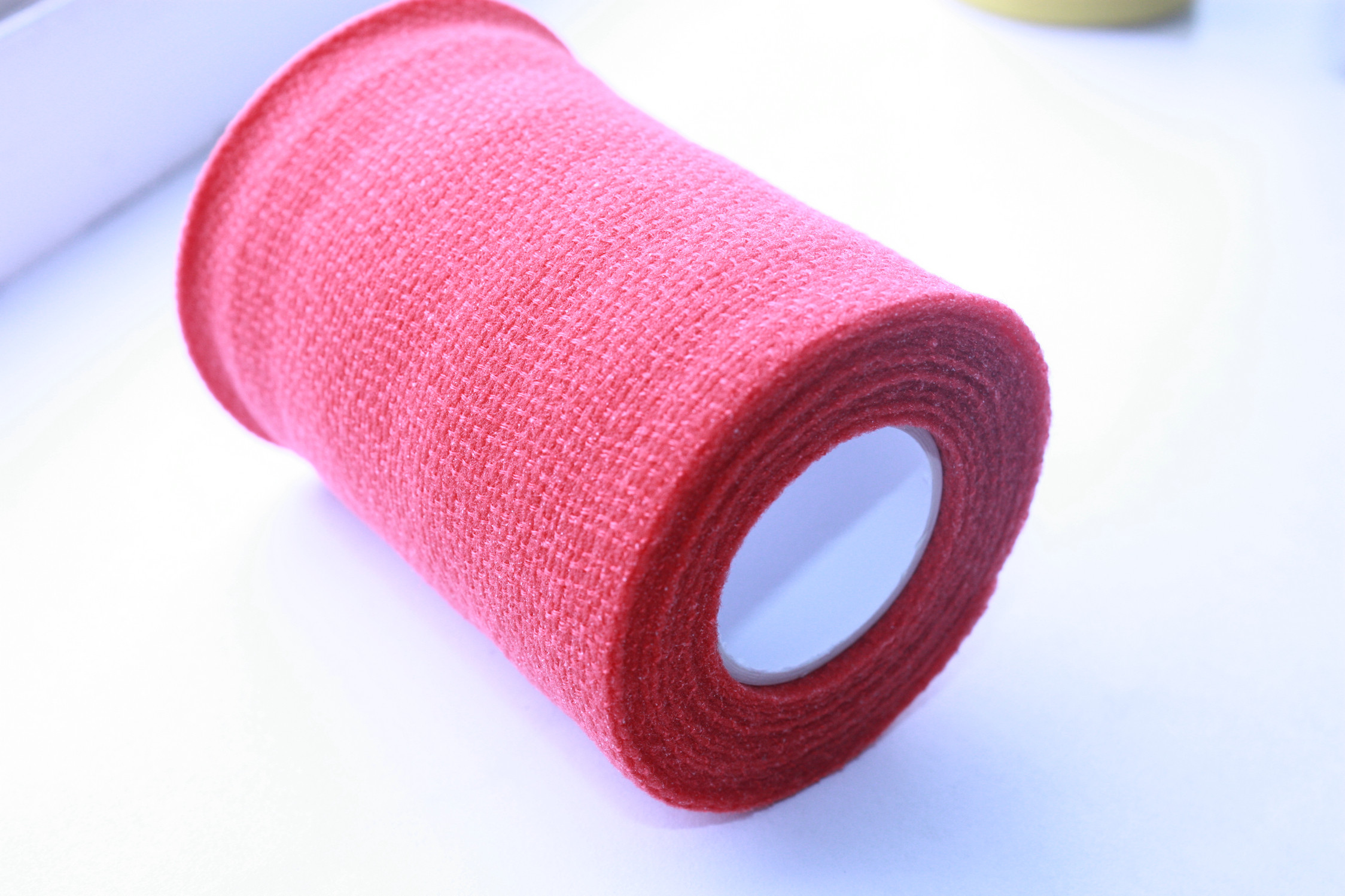 China Custom Breathable Self - adhesive Flexible Cohesive Elastic PBT Bandage wholesale