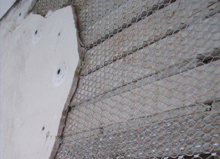 China Plaster Stucco Work Galvanized Expanded Mesh Wire Panels 0.7mm Thickness 7 X 15mm wholesale
