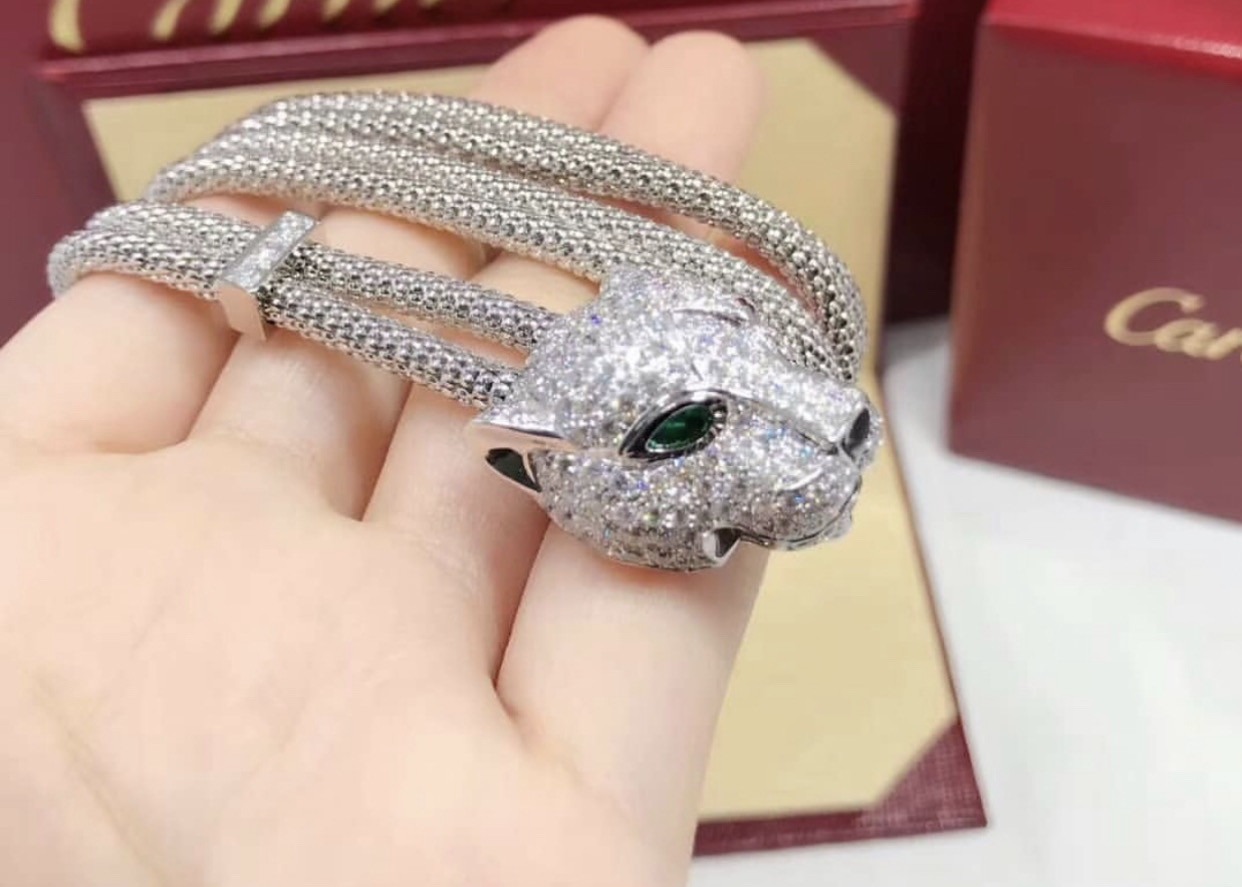 China Certified Emeralds Onyx Personalized Diamond Jewelry PanthèRe De Cartier Necklace wholesale