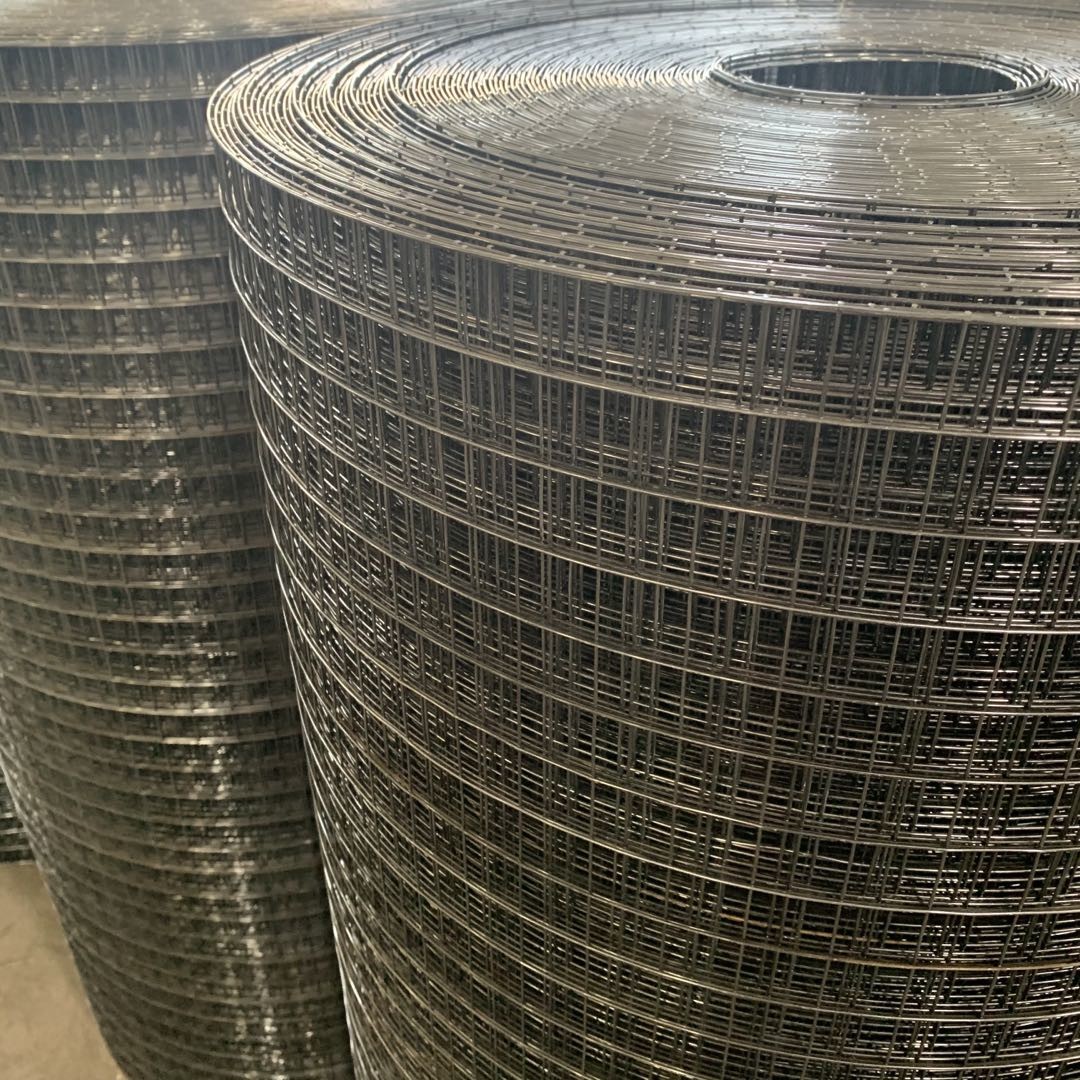 China 1m Height 1/2 Inch Welded Wire Mesh Roll 25m Length 0.8 - 1.3mm Thickness wholesale