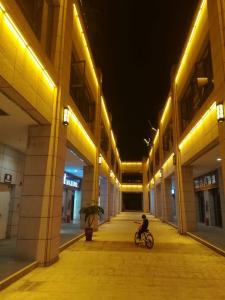 China Linear Led Light Bar IP67 Outdoor Tube Light Building Facade Led Linear Light For Landscape Lighting wholesale