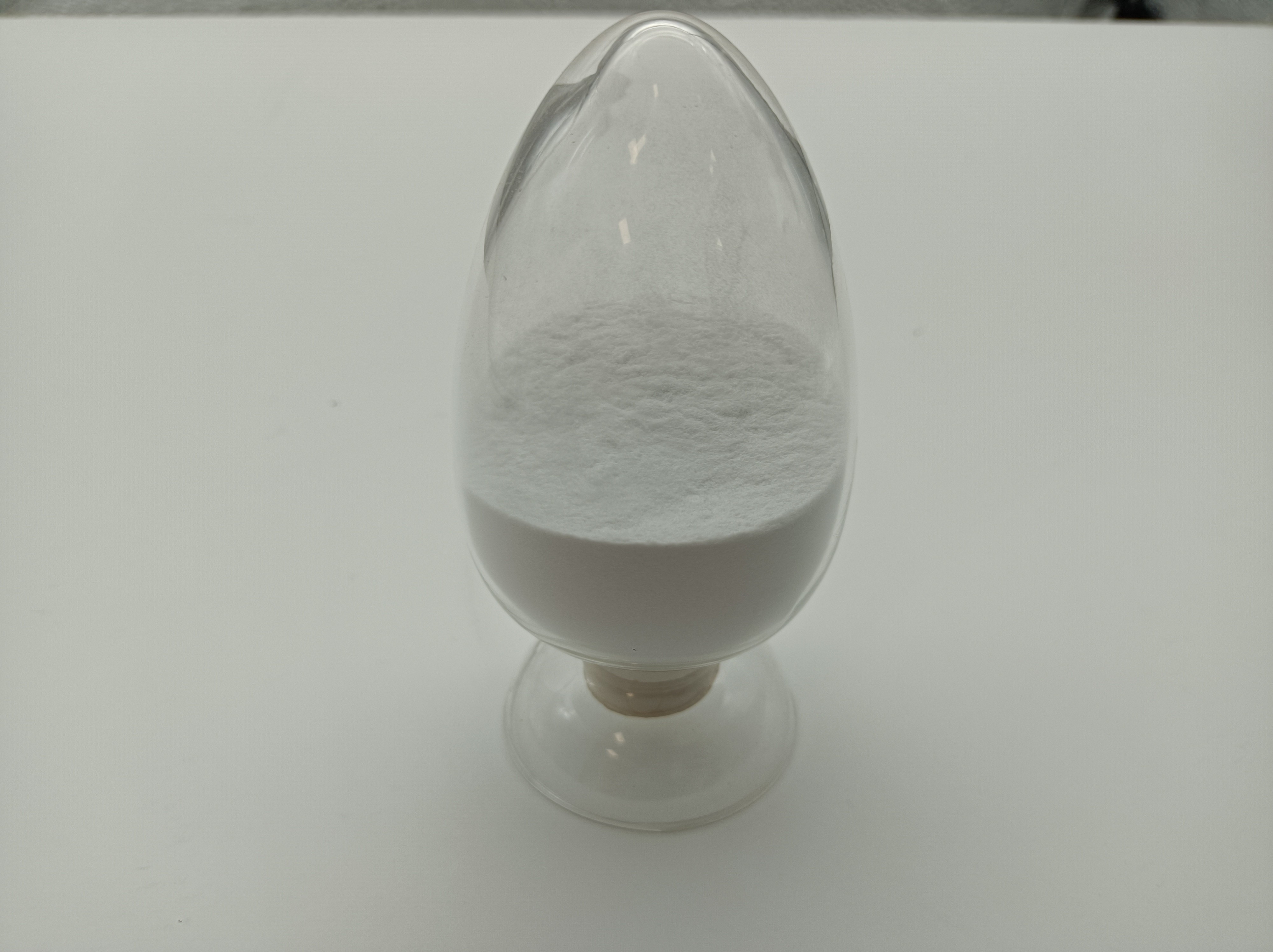 China Customized Urea Formaldehyde Resin For Kitchenware Buttons Electrical Components wholesale