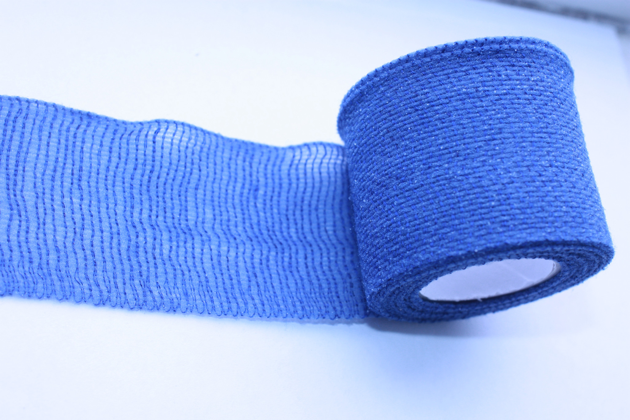 China Blue Self - adherent Cohesive Elastic Breathable PBT Bandage wholesale