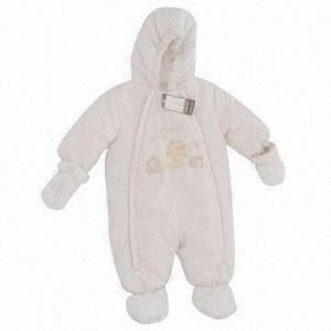China Baby Coverall/Winter Romper with Polar Fleece Lining, Comes in Peach wholesale