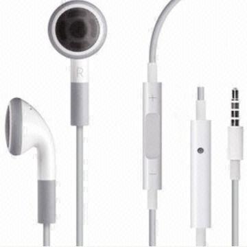 China Noise-canceling Earphones for iPhone, Various Colors are Available  wholesale
