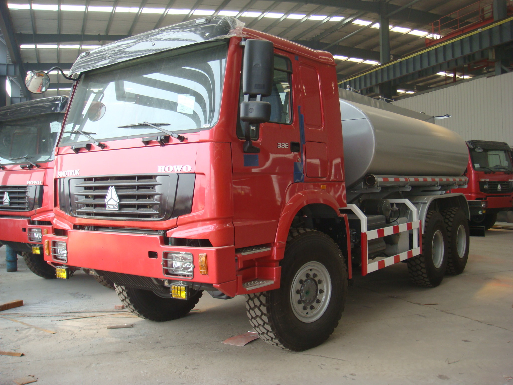 China Fuel Tank Truck for HCL Howo 6*6 Chassis wholesale