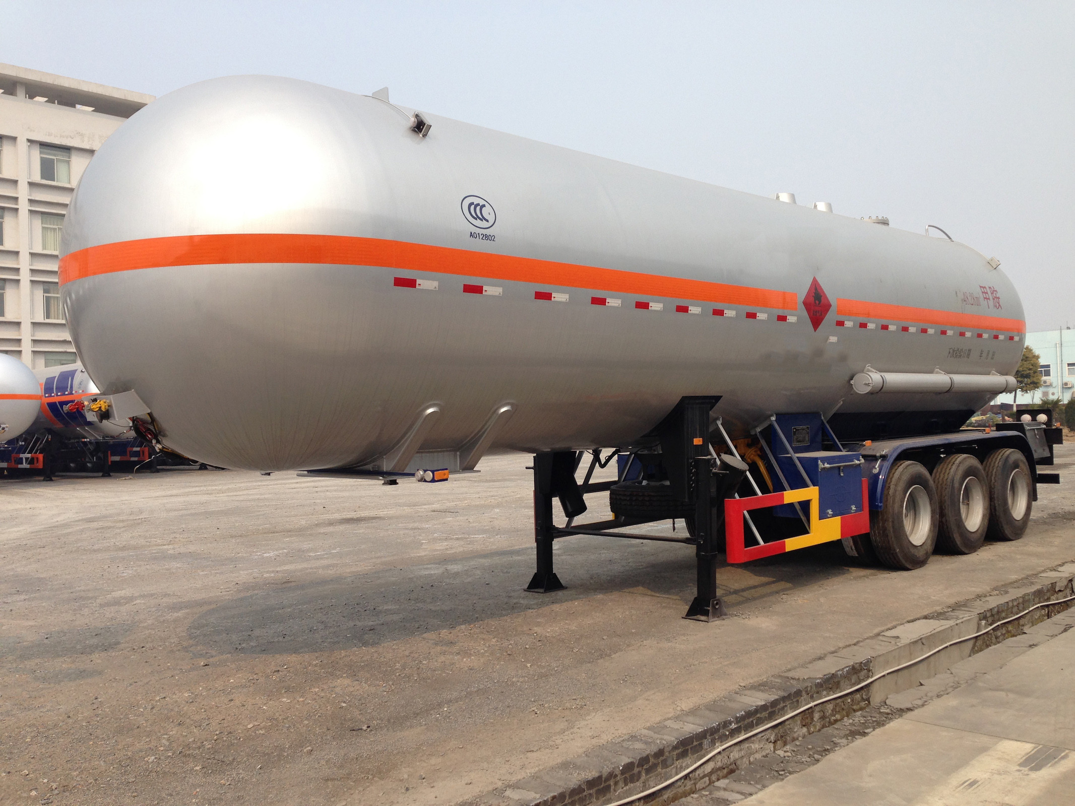 China 51000L 3 axles  Liquefied Petroleum Gas LPG Lorry Tank Semi Trailer	 9513GYQ wholesale