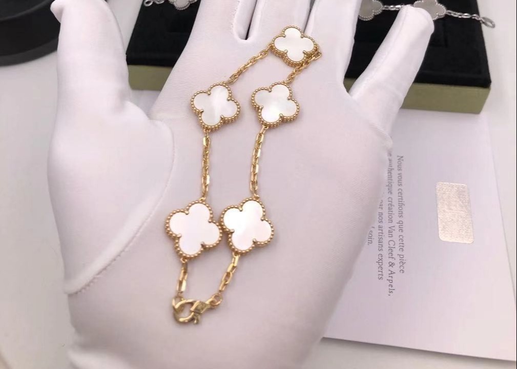 China White Mother Of Pearl 18K Gold Bracelet wholesale