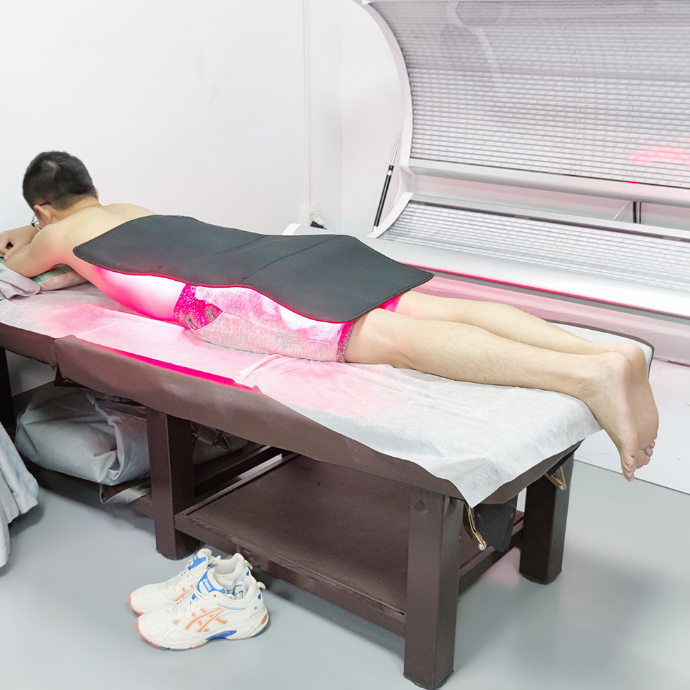 China PDT Treatment Red 792pcs LED Light Therapy Machine for Skin Rejuvenation wholesale