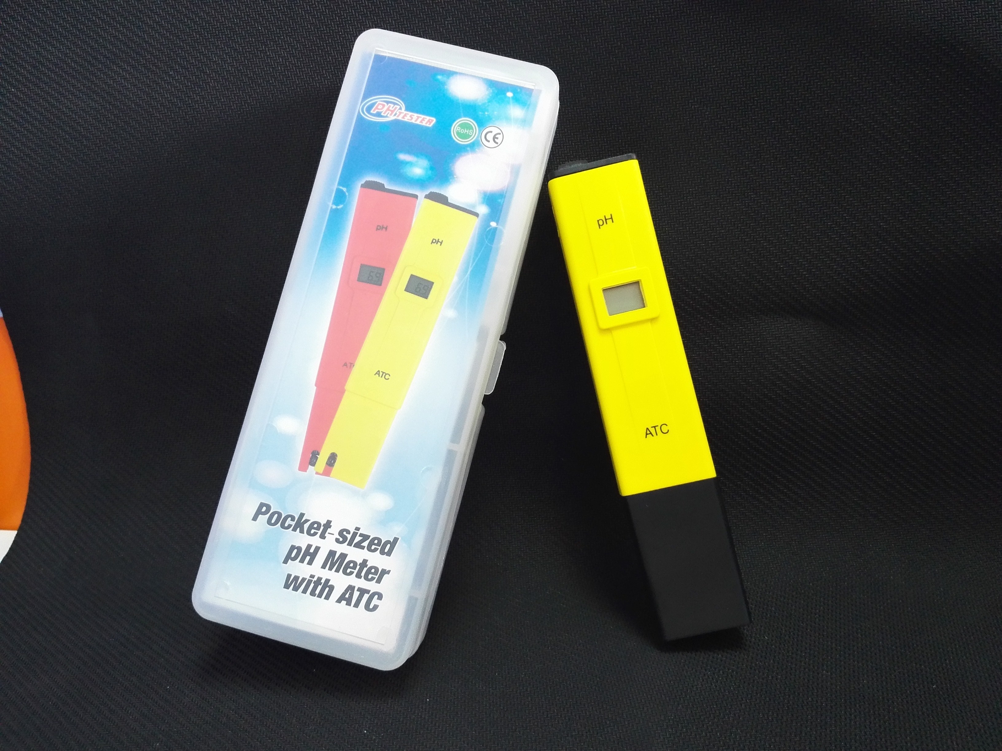 China China Cheepest waterproof PH temp meter pen type of PH with ATC wholesale