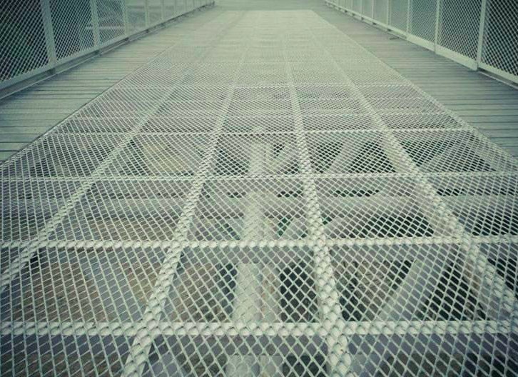China Galvanised Expanded Metal Walkway Grating 4mm Thickness 1.5m Width wholesale