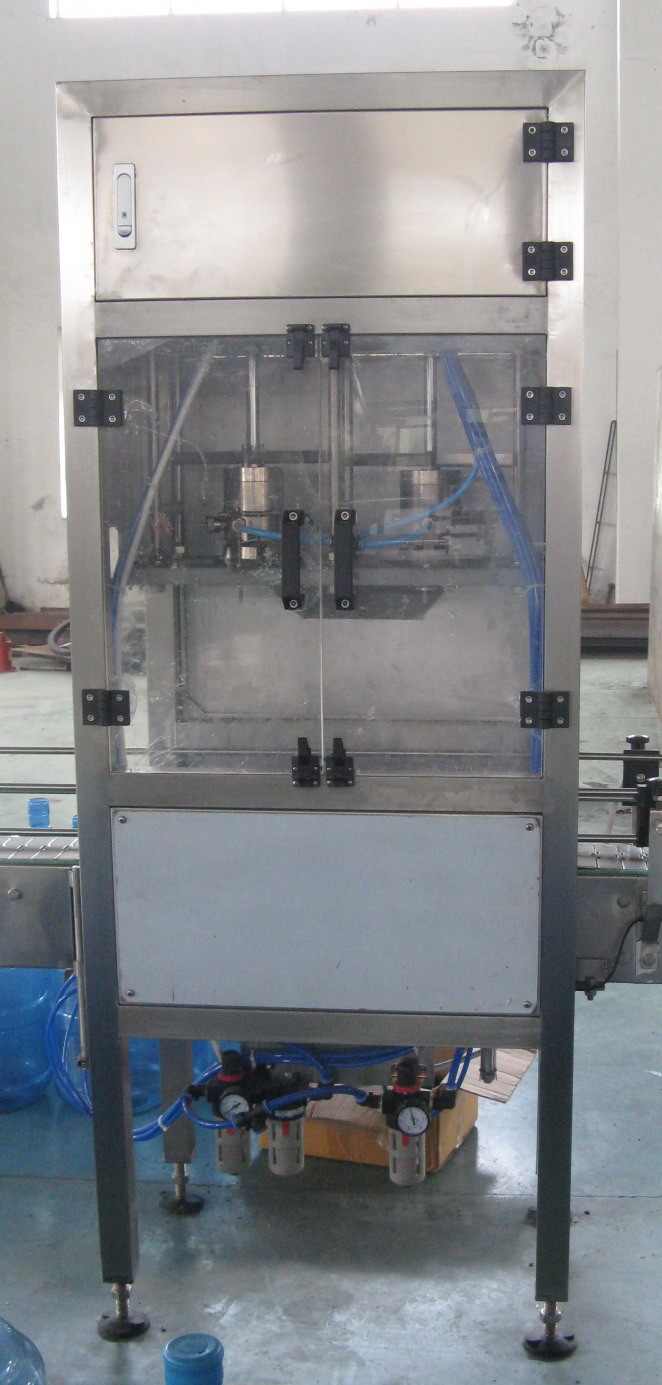 China Support Equipment/ De-Capping Machine For Removing Cap Of 5 Gallon Recycle Bottle wholesale