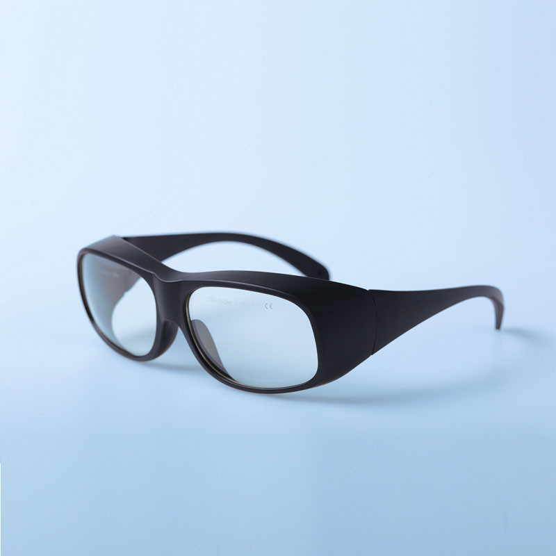 China 2700-3000nm OD6 Laser Protective Glasses For Er Laser wholesale