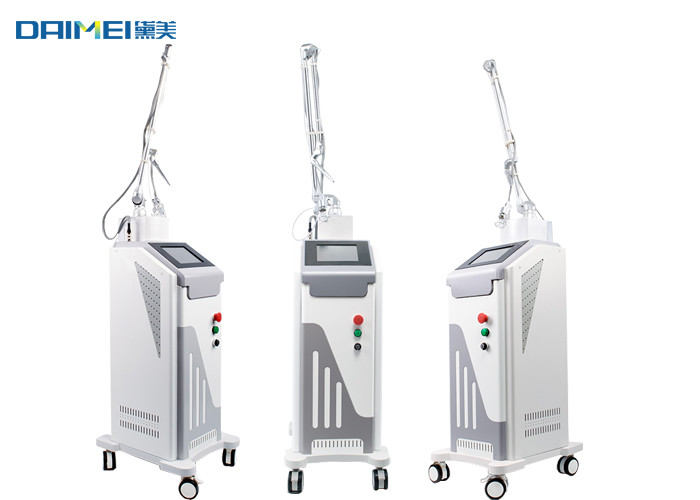 China 10600nm CO2 Fractional Laser Machine For Stretch Marks / Skin Resurfacing wholesale