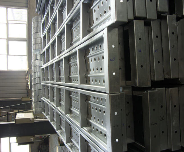 China Pre-Galvanized Steel Plank Yp-Sp as Catwalk for Ringlock Scaffolding System wholesale