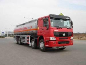 China 8x4 HOWO 30000 liter fuel tanker truck wholesale