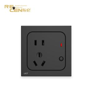 China Usb Smart House Control System Five Hole Remote Control Plug Socket on sale