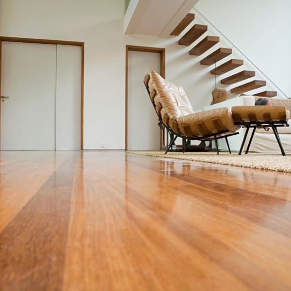 Quality Experience the Beauty and Durability of Three Layer Engineered Wood Flooring Red Oak for sale