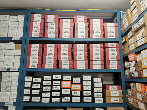 KVT/DVT2.140/3.140 Vacuum Pump Carbon Blades Made of Wear-Resistant Graphite Material