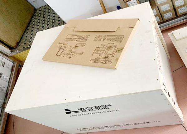 Quality MITSUBISHI 3P Air Circuit Breaker AE5000-SS 5000A Fixed type Low-Voltage AX10 General ACB New for sale