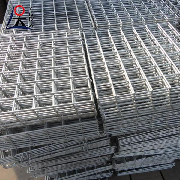 Quality Welded Wire Mesh Fence Galvanized Weld Iron Wire Mesh Security Fence for sale