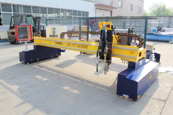Quality High Potency Automatically CNC Flame Plasma Cutting Machine 2200*6500mm for sale