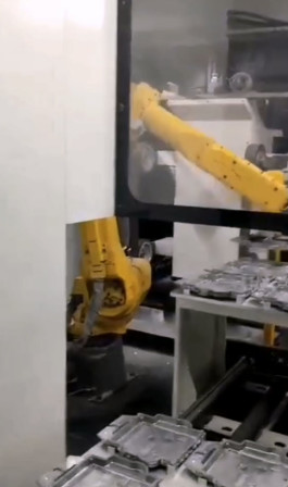 China High Precision Automatic Deburring Robot Low Maintenance Industrial Deburring Robot wholesale