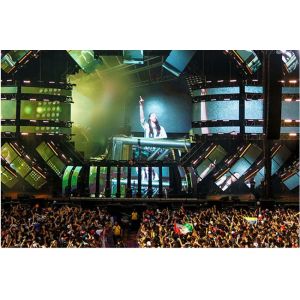 China Outdoor Video Screen Rental SMD P3.91 LED Display 500*1000mm Cabinet on sale