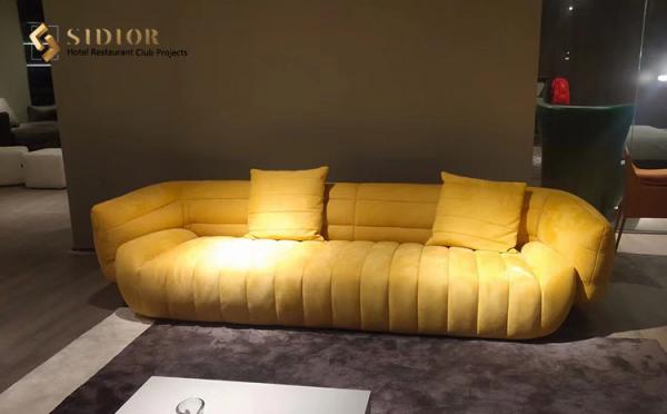 Hotel PU Leather Sectional Sleeper Sofa Grey 66cm Height Solid Wood Base