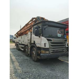 China 2013 Zoomlion Second Hand Concrete Pump 56 Meter With Scania wholesale