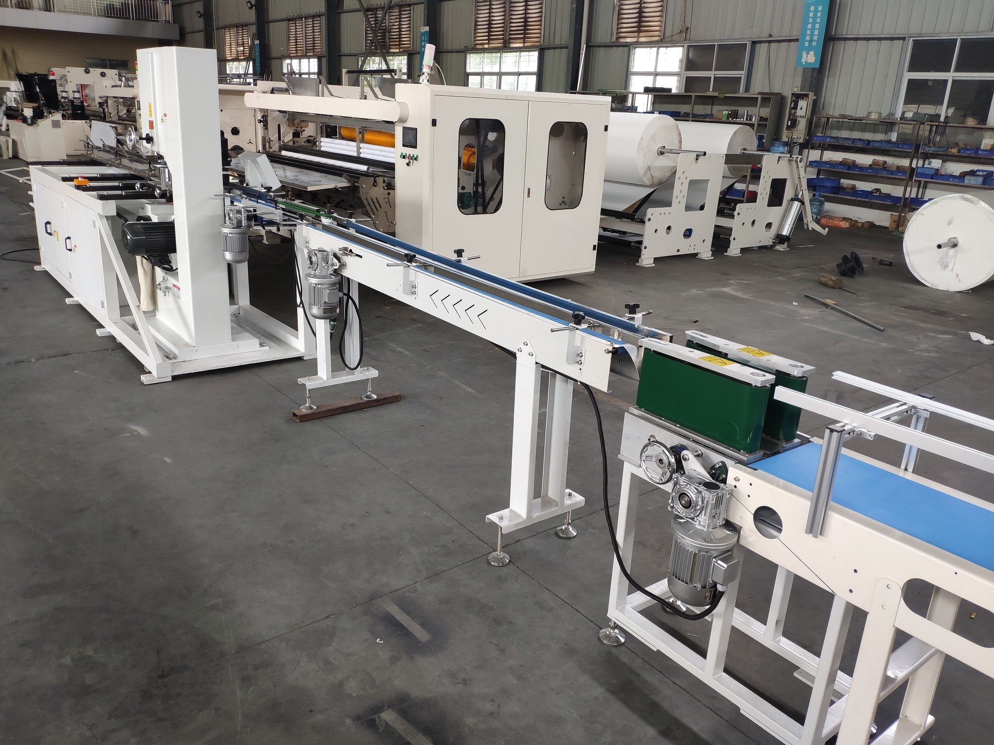 Unreeling Plc Tissue Paper Manufacturing Machine 230m/Min Small Scale