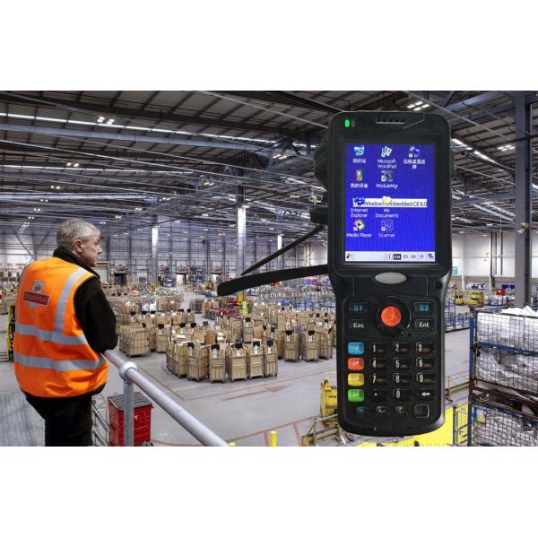 Portable Handheld UHF RFID Reader 4.5m Range With WCDMA 1D Barcode Laser Scanner
