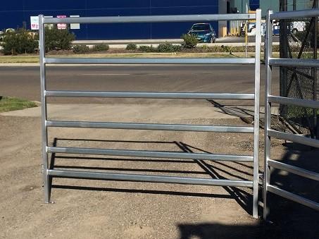 18M . Portable Horse Stall Panels AND YARD ACCESSORIES -Cattle Yard Victoria