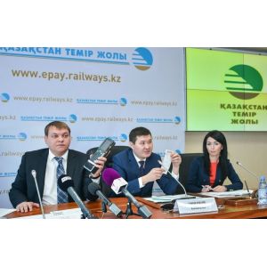 China Portable RFID Handheld Barcode Scanner , Waterproof Scan Reader wholesale