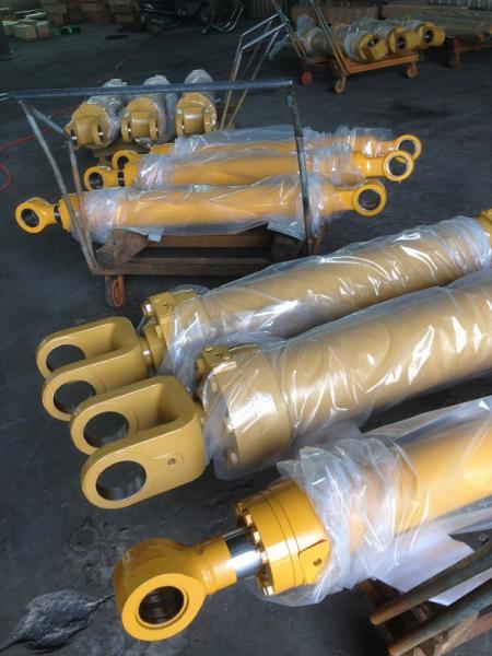 komatsu hydraulic cylinder excavator spare part pc 220-2 boom , arm ,bucket cylinder