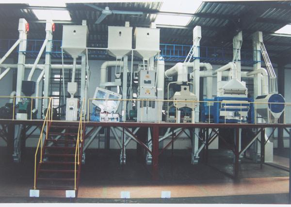 Quality 2018 Professional hot sale big 2*40 HQ container 100 TPD fully automatic machine mill rice for sale