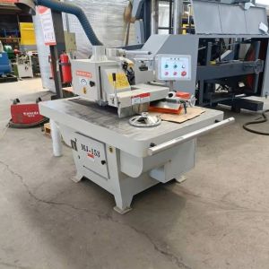 China High Precision Single Blade Straight Line Automatic Rip Saw Optimal Edge Cutting on sale