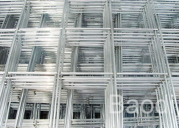SS304 Welded Wire Mesh Sheet Sizes 0.5 - 2.4m Width , Galvanised Steel Mesh Sheets