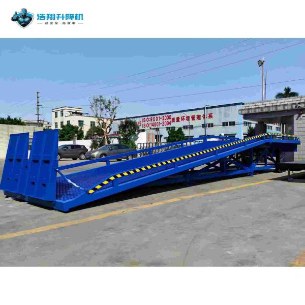 Quality Mobile Dock Ramp-Rated Load 10 Tons Total Length 11 Meters Truck Loading And Unloading Blue for sale