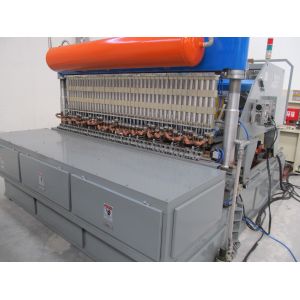 China Mesh Spacing Programming Control Chicken Mesh Making Machine 415v wholesale