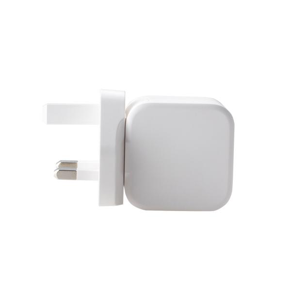 Quality Multiple Protection Type C USB C PD Charger 20W Lightning To USB C Charger for sale