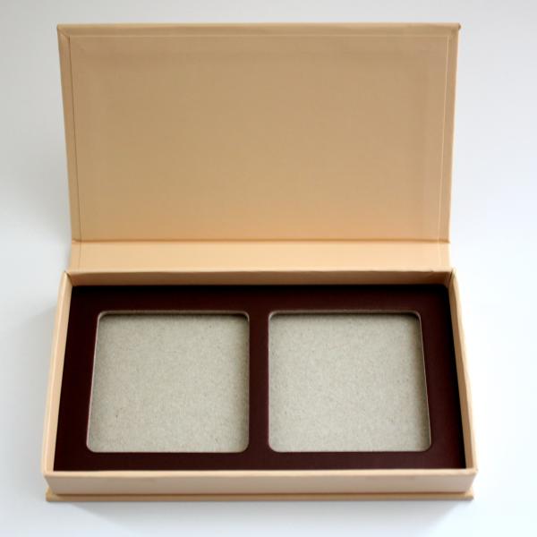 Customized Empty Baked Eyeshadow Palette Compact 2 Position Pantone Color