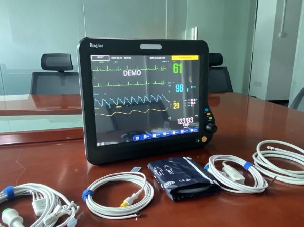 15 inch multi parameter cardiac patient monitors with HL7 compatible function,